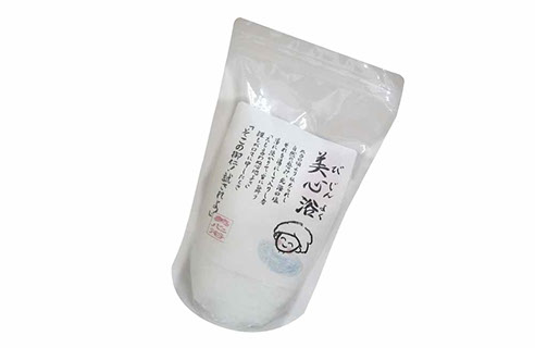 死海の塩入浴剤「美心浴」Lのパッケージ