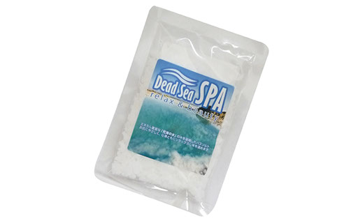死海の塩入浴剤Sのパッケージ大