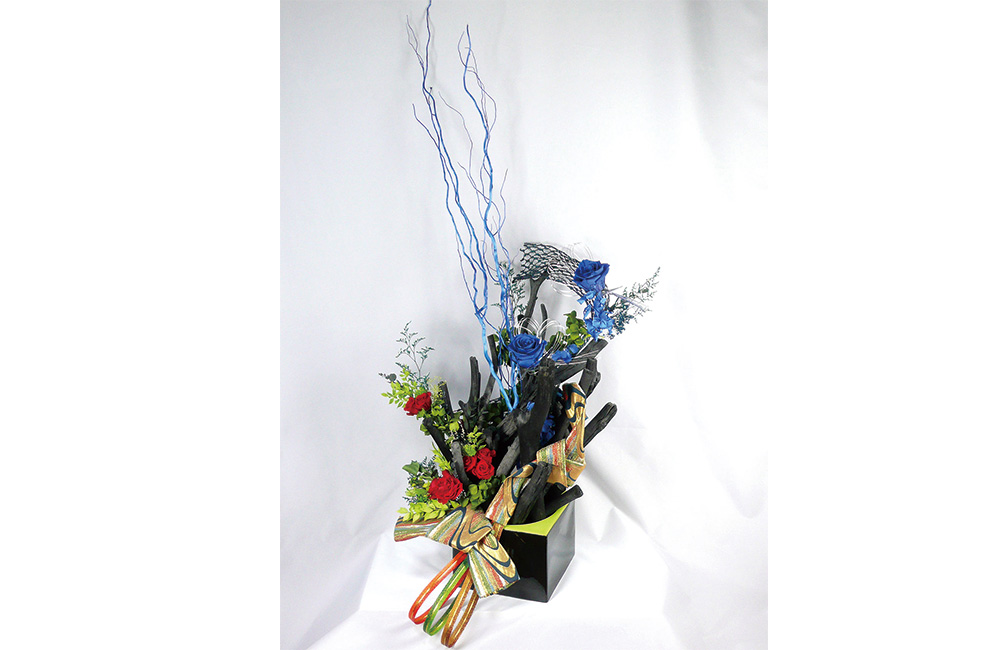 南眞紀作「帯と水引」炭インテリア大